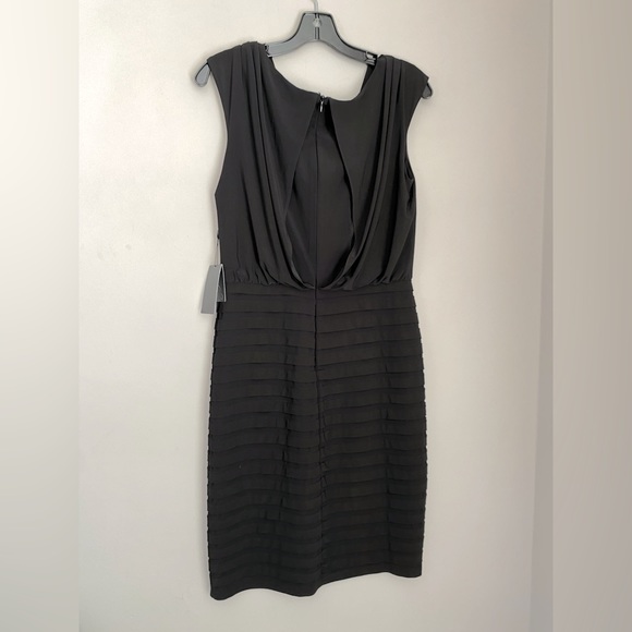 NWT Adrianna Papell Women's Cowl-Neck Blouson Dress, Size 6 Black - Picture 6 of 7